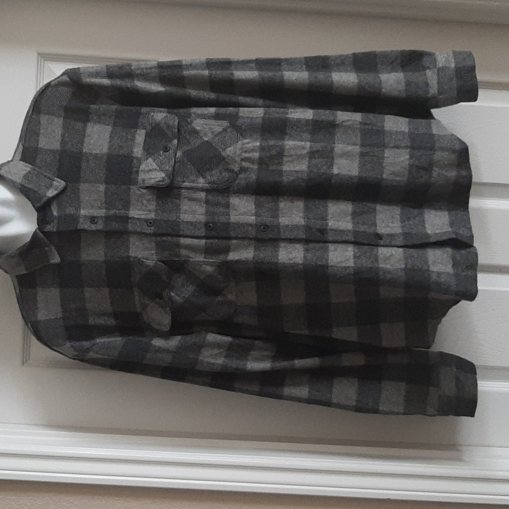 Plaid  Lucky Brand  Soft Long Sleeve Flannel  Size L